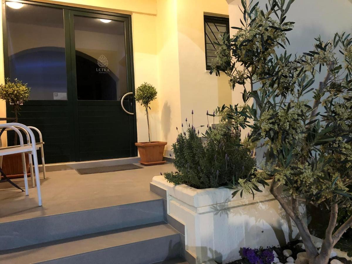 Lefka Apartments Parigoria Eksteriør bilde